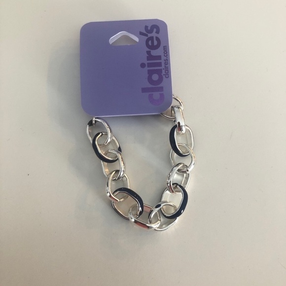 Claire's Silver Enamel Link Statement Jewelry - Picture 4 of 7